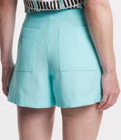 Short Alfaiatado Cintura Alta en Viscosa con Botones Laterales 3