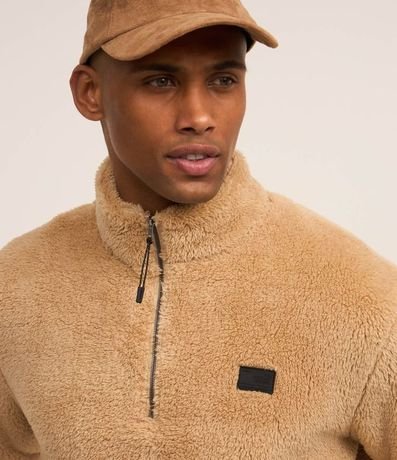 Buzo Peludo con Cremallera en el Cuello y Bolsillo Canguro Renner