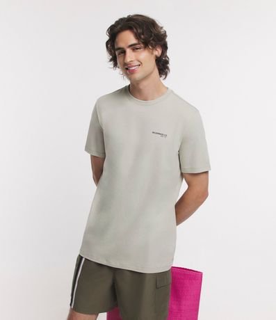 Remera Regular en Media Malla con Lettering y Círculo de Iconos 1