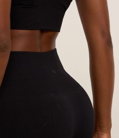 Bermuda Deportiva con Textura Acanalada sin Costura 5