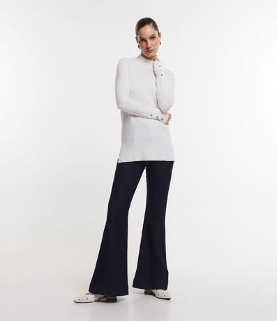 Suéter de Punto Texturizado con Cuello Alto y Botones en el Puño 2