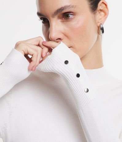 Suéter de Punto Texturizado con Cuello Alto y Botones en el Puño 6