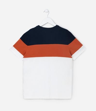Remera Infantil con Estampa California y Recortes Texturizados - Talle 5 a 14 años 2