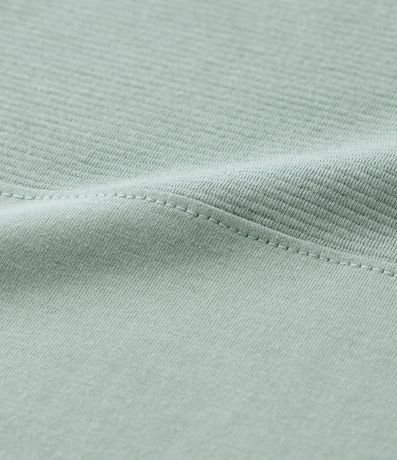 Remera Infantil con Recorte Texturizado y Tag Aplicado en el Bajo - Talle 1 a 5 años 3