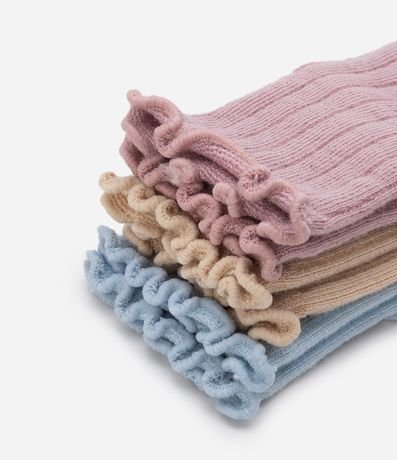 Kit 03 Medias Infantiles en Algodón con Textura y Frufrú en las Bordas - Talle 0 a 12 meses 3