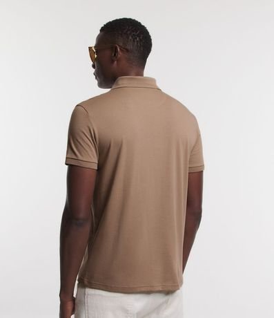 Polo Regular en Media Malla con Detalles Texturizados 5