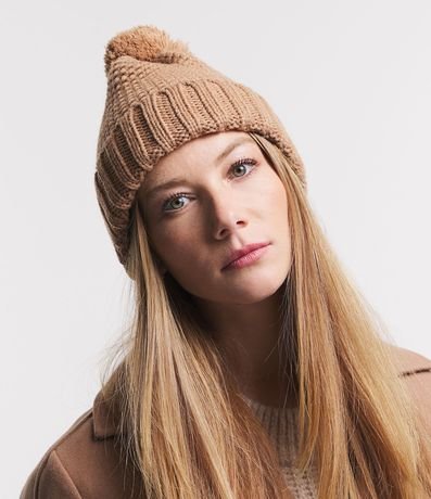 Gorro de Punto con Pompón