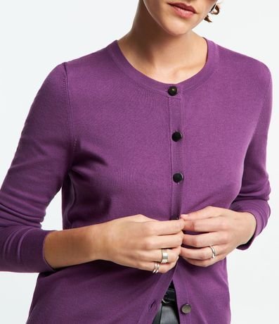 Cardigan Básico en Punto con Abotonado Delantero 5