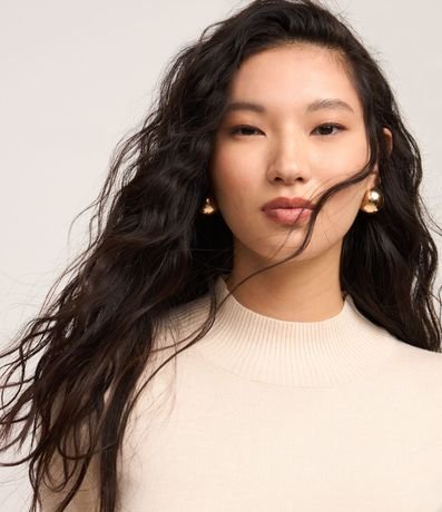 Suéter de Punto Texturizado con Cuello Alto y Botones en el Puño 4