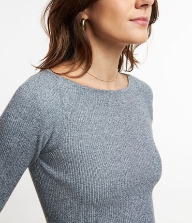 Vestido Midi de Punto Ajustado y con Cuello Barco 5