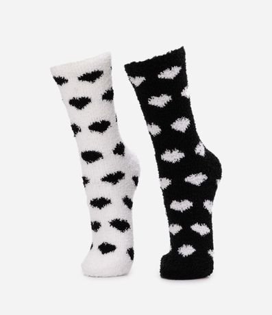 Kit 02 Medias Caña Larga en Chenille con Estampado de Corazones