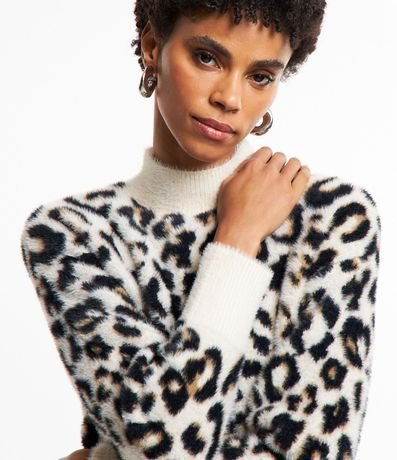 Suéter en Punto con Estampado Animal Print y Textura de Pelos 4