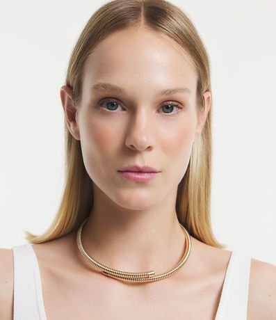 Collar Choker de Muellesa con Textura Serpiente 4