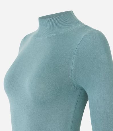 Blusa Básica en Viscosa con Cuello Alto 7