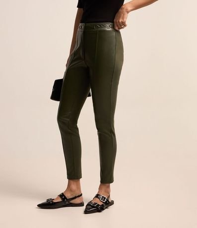 Pantalón Legging en Pu y Detalle de Cadena en la Cintura 3