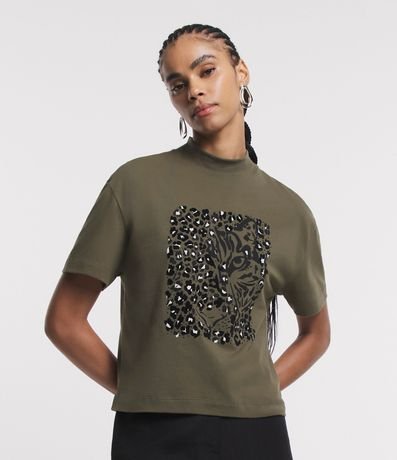 Blusa en Media Malla con Cuello Alto y Estampado Felino 1