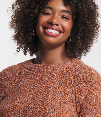 Suéter en Punto Melange con Hilo Metalizado 4