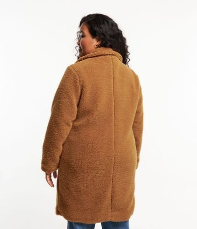 Campera Larga en Sherpa con Bolsillos Curve & Plus Size 3