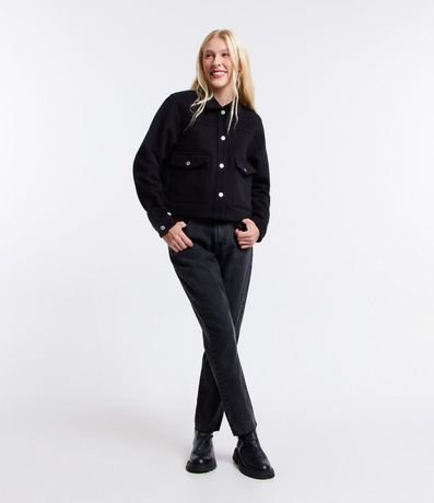 Campera Corta en Polivelour con Bolsillos y Botones 2