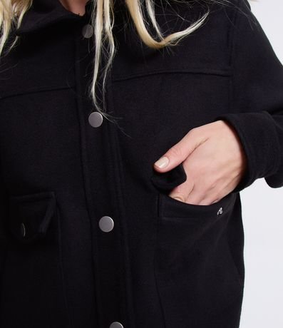 Campera Corta en Polivelour con Bolsillos y Botones 5