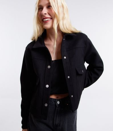 Campera Corta en Polivelour con Bolsillos y Botones 6