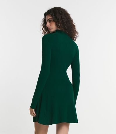 Vestido Corto Evasê en Punto con Cuello Alto 3
