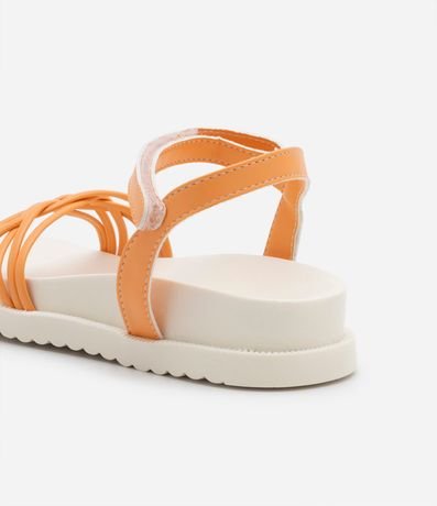 Sandalia Infantil con Velcro y Tiras Entrelazadas - Talle 28 al 36 2