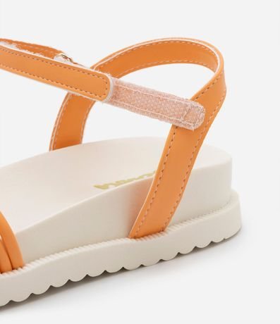 Sandalia Infantil con Velcro y Tiras Entrelazadas - Talle 28 al 36 4