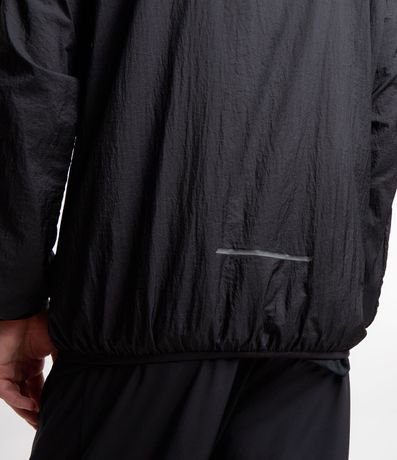 Campera Rompevientos Deportiva con Capucha y Bolsillos con Cierre 6