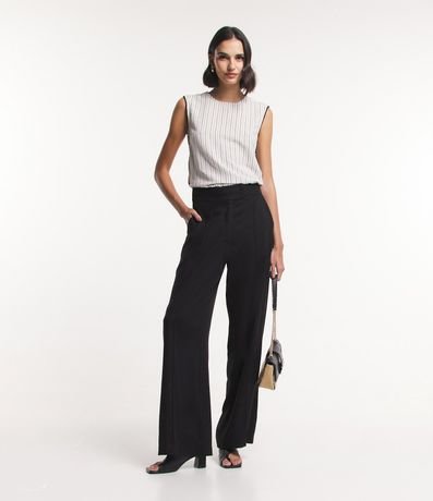 Pantalón Pantalona en Viscolino con Pliegues y Cierre en la Cintura 1