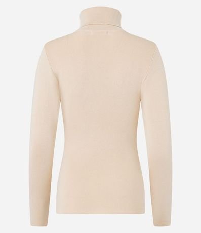 Suéter en Punto con Cuello Alto Estructurado 8