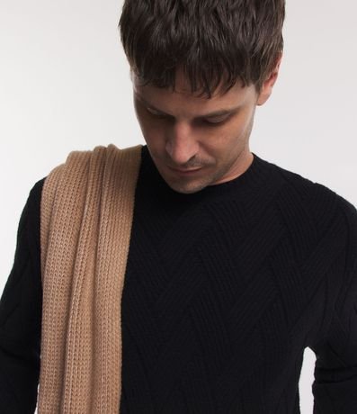 Suéter en Punto con Textura Trenzada 3