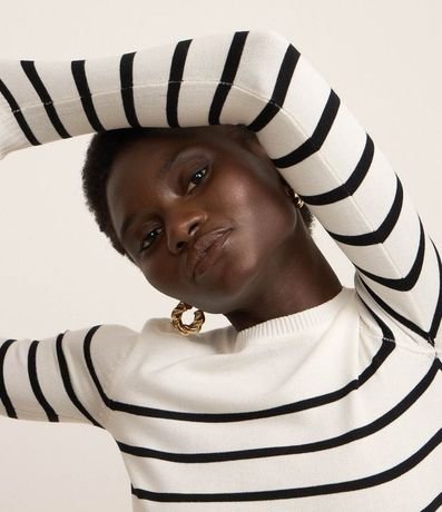 Blusa Manga Larga en Viscosa Rayada 3