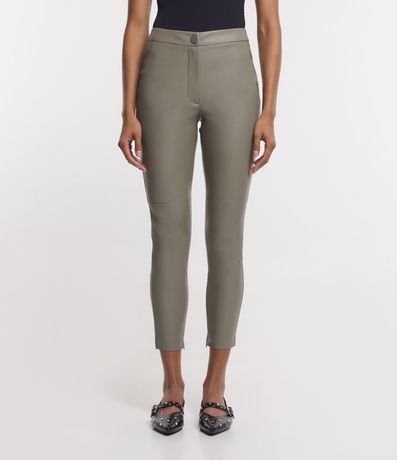 Pantalón Legging con Material Sintético y Abotonado Delantero 3