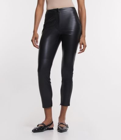 Pantalón Legging con Material Sintético y Abotonado Delantero 3