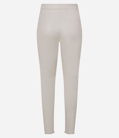 Pantalón Legging con Material Sintético y Abotonado Delantero 8