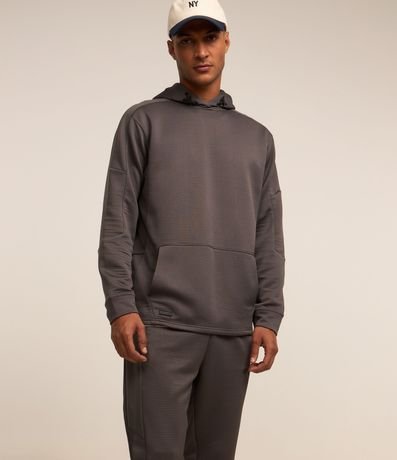 Pantalón Deportiva con Textura y Recorte en la Parte Baja 3