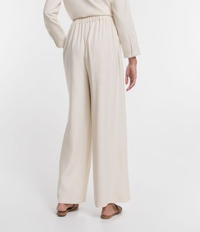 Pantalón Pantalona en Viscosa con Cintura Elástica en la Espalda 3