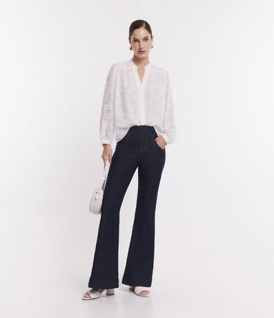 Camisa en Chiffon con Abotonado y Textura con Felpas 3