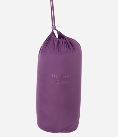 Campera Puffer en Poliamida con Cuello Alto 8