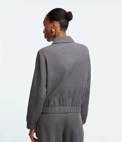 Campera Bomber en Suedine con Cuello Camisero 4