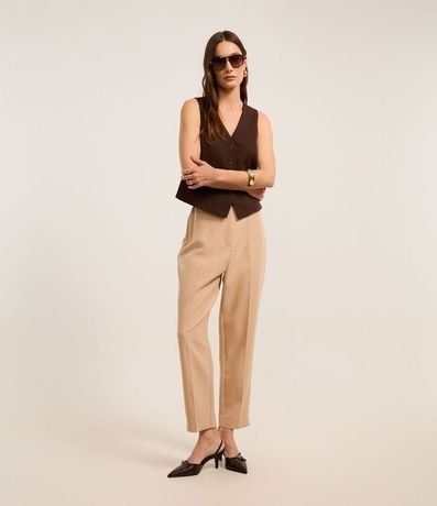 Pantalón Carrot en Sastrería con Cinturón en Pu 2