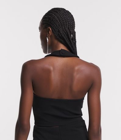 Blusa Cropped sin Manga en Crepé con Cuello Halter 3