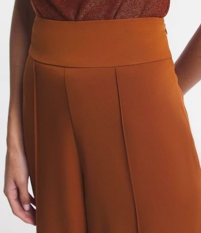 Pantalón Pantalona en Crepe con Recorte y Costura Contrastante en la Cintura 5