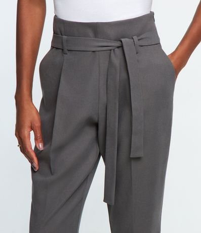 Pantalón Carrot Sastrería en Terciopelo con Lazo Delantero 4