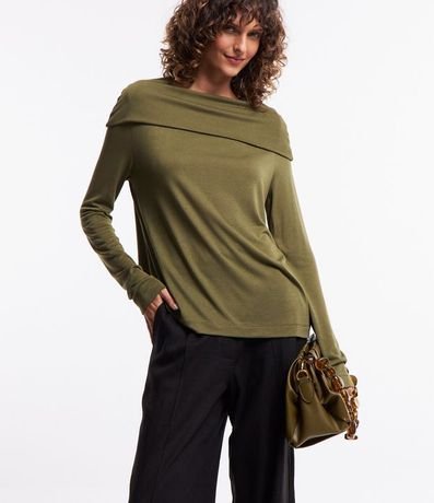 Blusa con Cuello Ancho Manga Larga en Viscosa 1