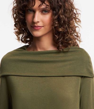 Blusa con Cuello Ancho Manga Larga en Viscosa 3