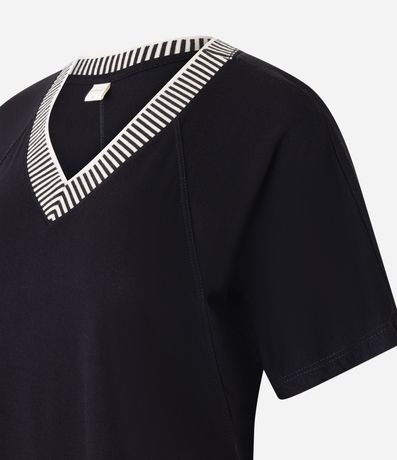 Blusa en Viscosa con Escote de Punto Rayado 2