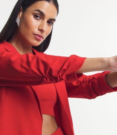 Blazer Largo Sastrería en Crepé con Arrugas en las Mangas 5