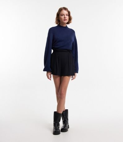 Suéter Corto en Punto con Cuello Alto 2